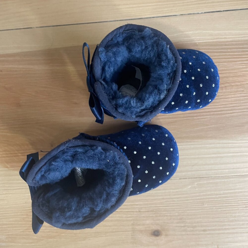 UGGs JESSE BOW II BOOTIES BABY blue CRIB TODDLER 2/3 winter slippers mini kids - Picture 9 of 11